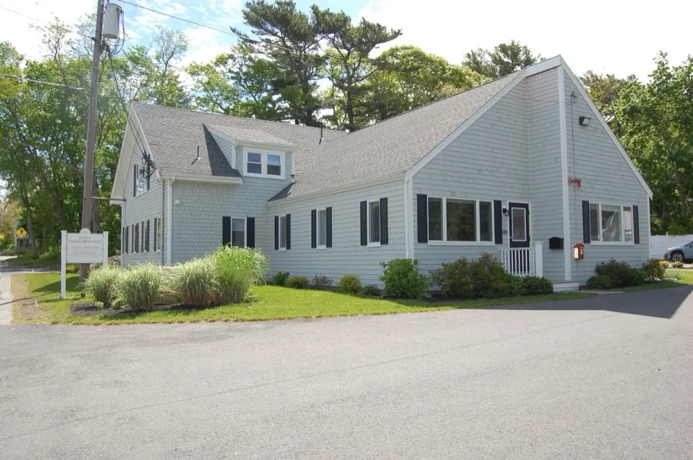 Foote Family Dentistry office on Sandwich Road in Wareham